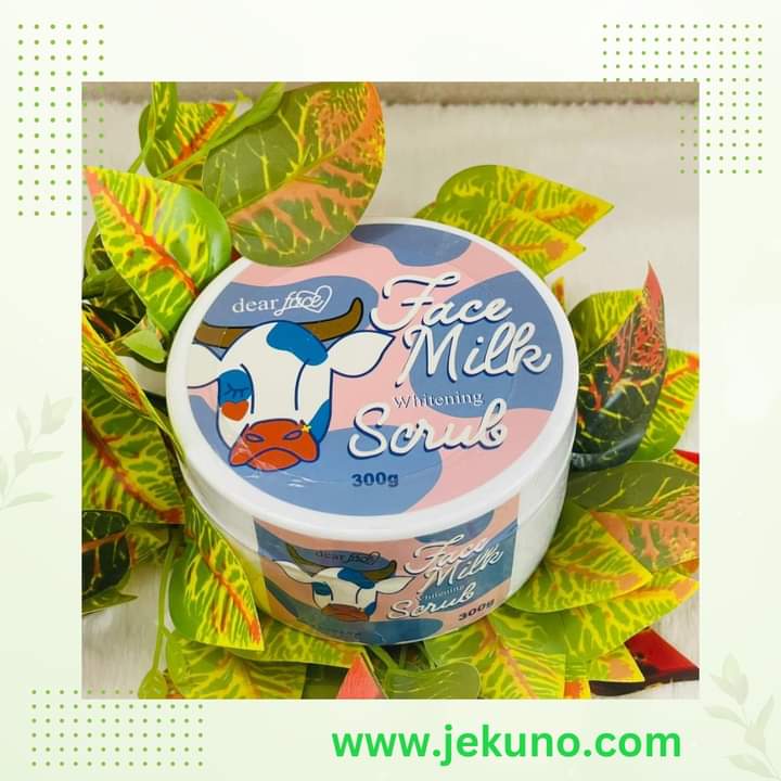 Face Milk Scrub Image 1